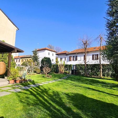Casa25! Convenient location to Milano Center&Como Lake Meda Exterior foto